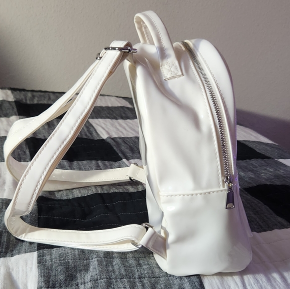 H&M Small White Shiny Backpack - Picture 2 of 4